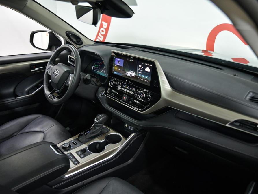 Toyota Highlander IV (XU70) Москва  - изображение 10