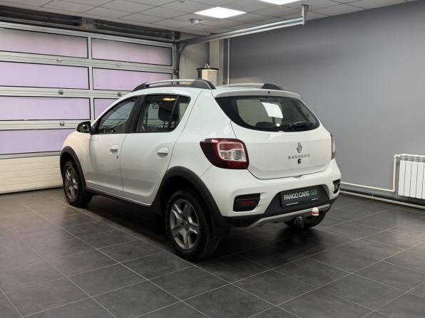 Renault Sandero II Рестайлинг с пробегом 2020 года, цена 1 188 000 рублей, 128000 км, хэтчбек, Автокод Объявления