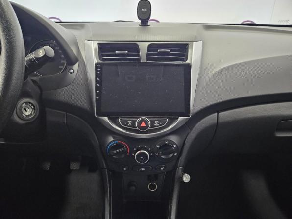 Hyundai Solaris I с пробегом 2012 года, цена 769 000 рублей, 96159 км, седан, Автокод Объявления
