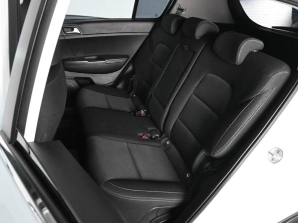 Kia Sportage IV Рестайлинг с пробегом 2019 года, цена 2 289 000 рублей, 95795 км, внедорожник, Автокод Объявления