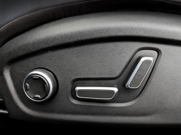 Geely Atlas II с пробегом 2024 года, цена 2 750 000 рублей, 56233 км, внедорожник, Автокод Объявления