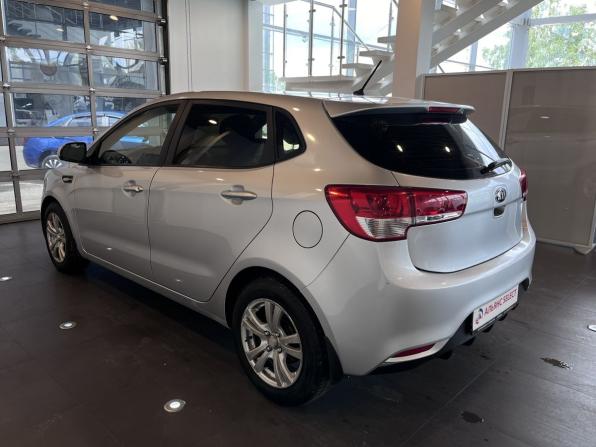 Kia Rio III Рестайлинг с пробегом 2016 года, цена 792 000 рублей, 208412 км, хэтчбек, Автокод Объявления