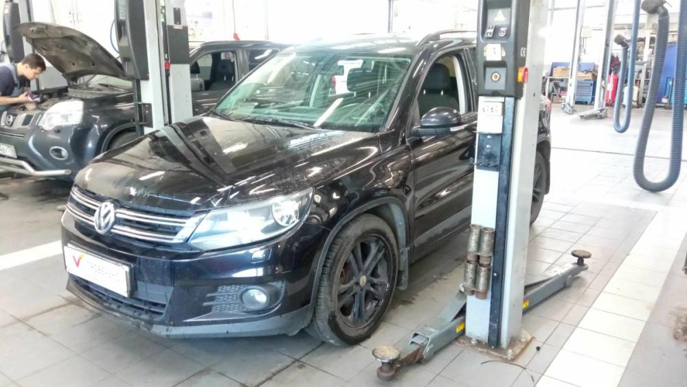 Volkswagen Tiguan I Рестайлинг Санкт-Петербург  - изображение 1