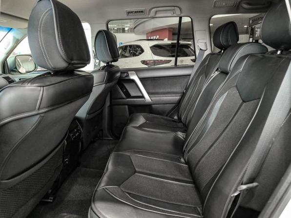 Toyota Land Cruiser Prado 150 Series Рестайлинг 2 с пробегом 2019 года, цена 5 350 000 рублей, 66898 км, внедорожник, Автокод Объявления