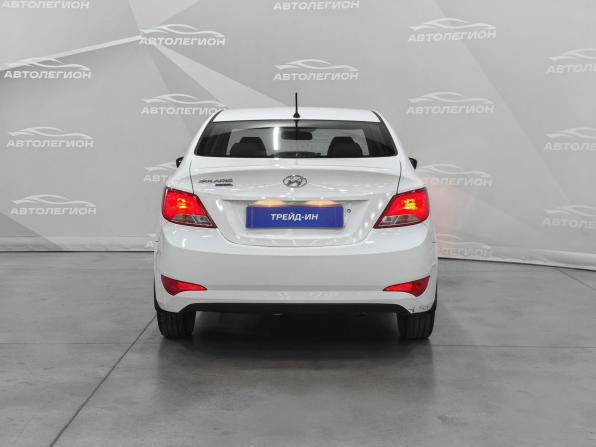 Hyundai Solaris I Рестайлинг с пробегом 2016 года, цена 999 000 рублей, 106982 км, седан, Автокод Объявления