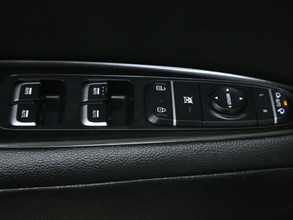 Kia Optima IV с пробегом 2017 года, цена 1 599 000 рублей, 174000 км, седан, Автокод Объявления