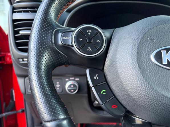 Kia Soul II Рестайлинг с пробегом 2016 года, цена 1 535 000 рублей, 114150 км, хэтчбек, Автокод Объявления