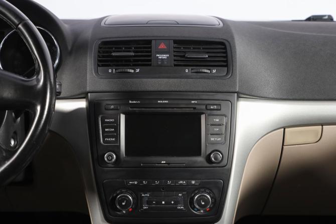 Skoda Yeti I с пробегом 2012 года, цена 1 099 000 рублей, 208300 км, внедорожник, Автокод Объявления