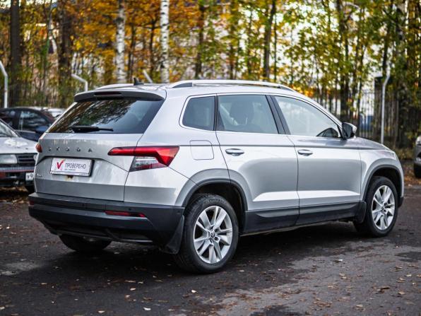 Skoda Karoq I с пробегом 2020 года, цена 1 649 000 рублей, 194476 км, внедорожник, Автокод Объявления