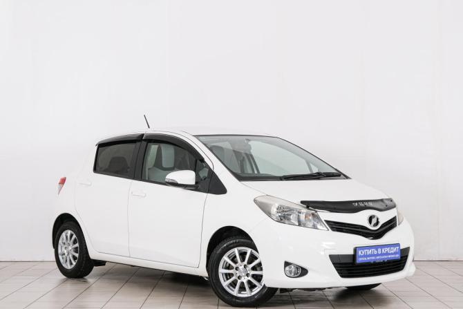 Toyota Vitz III (XP130) с пробегом 2011 года, цена 889 000 рублей, 26000 км, хэтчбек, Автокод Объявления