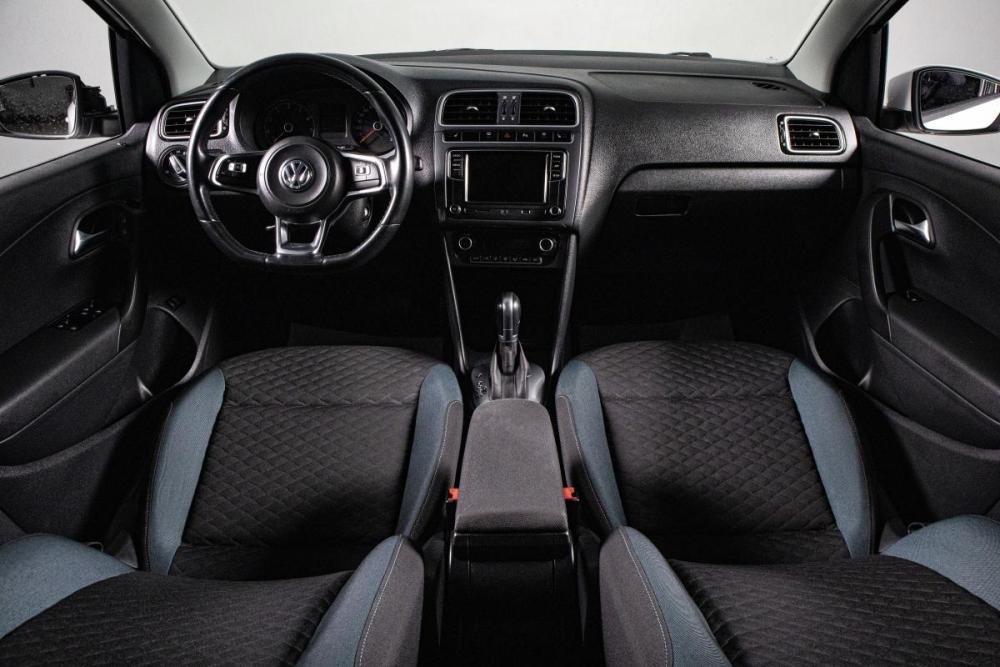 Volkswagen Polo V Рестайлинг Сургут  - изображение 11