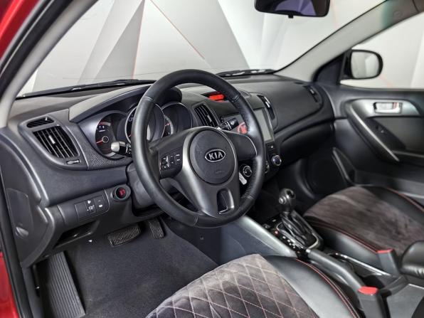 Kia Cerato II с пробегом 2011 года, цена 797 000 рублей, 211261 км, седан, Автокод Объявления