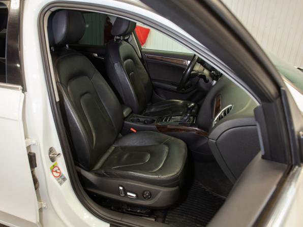 Audi A4 IV (B8) Рестайлинг с пробегом 2012 года, цена 1 250 000 рублей, 203021 км, седан, Автокод Объявления
