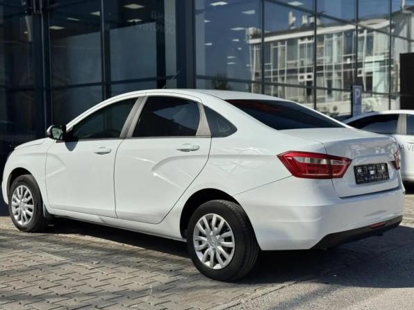 Lada (ВАЗ) Vesta I с пробегом 2021 года, цена 1 000 000 рублей, 41611 км, седан, Автокод Объявления