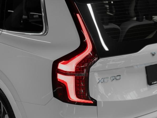 Volvo XC90 II Рестайлинг 2 с пробегом 2025 года, цена 9 750 000 рублей, 11 км, внедорожник, Автокод Объявления