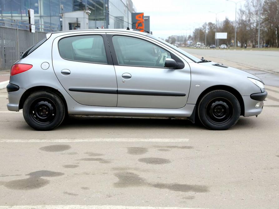 Peugeot 206 Иваново  - изображение 7