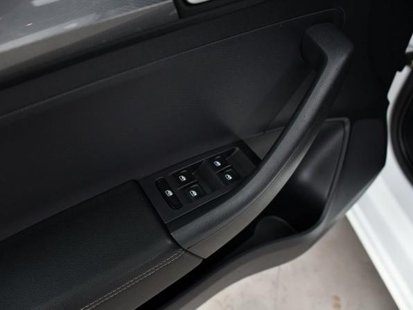 Volkswagen Polo VI с пробегом 2021 года, цена 1 627 000 рублей, 75747 км, лифтбек, Автокод Объявления