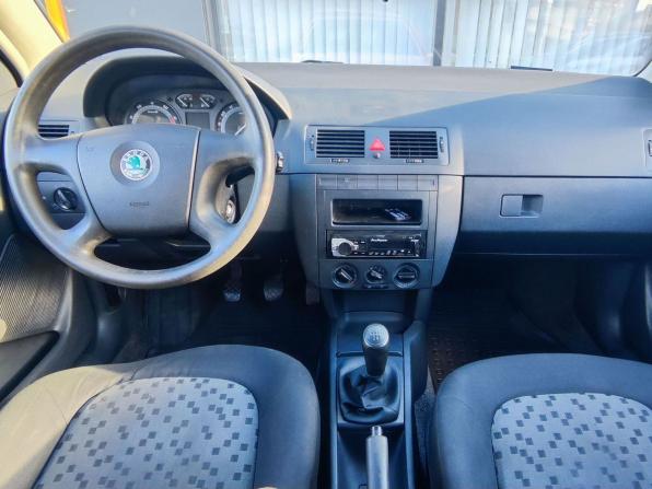 Skoda Fabia I Рестайлинг с пробегом 2004 года, цена 385 000 рублей, 124912 км, хэтчбек, Автокод Объявления