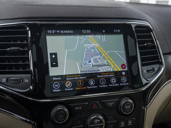 Jeep Grand Cherokee IV (WK2) Рестайлинг с пробегом 2021 года, цена 5 387 000 рублей, 38999 км, внедорожник, Автокод Объявления