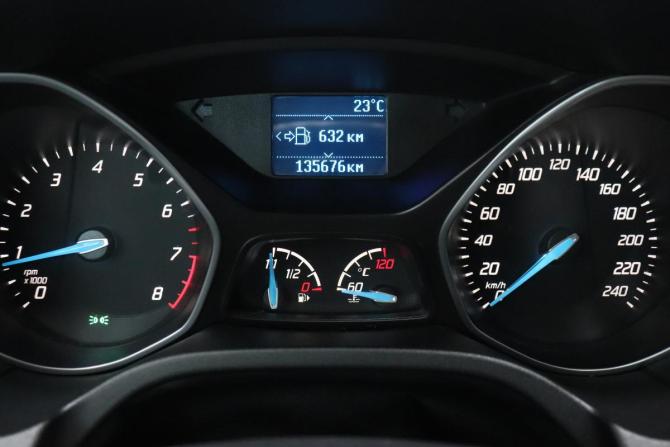 Ford Focus III с пробегом 2012 года, цена 839 000 рублей, 135675 км, седан, Автокод Объявления