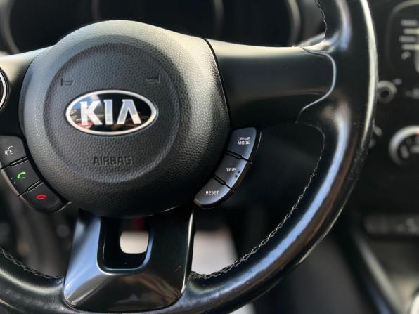 Kia Soul II Рестайлинг с пробегом 2018 года, цена 1 530 000 рублей, 117910 км, хэтчбек, Автокод Объявления