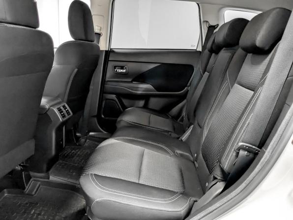 Mitsubishi Outlander III Рестайлинг 3 с пробегом 2021 года, цена 2 575 000 рублей, 98685 км, внедорожник, Автокод Объявления