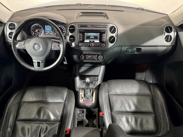 Volkswagen Tiguan I Рестайлинг с пробегом 2011 года, цена 1 649 800 рублей, 110000 км, внедорожник, Автокод Объявления