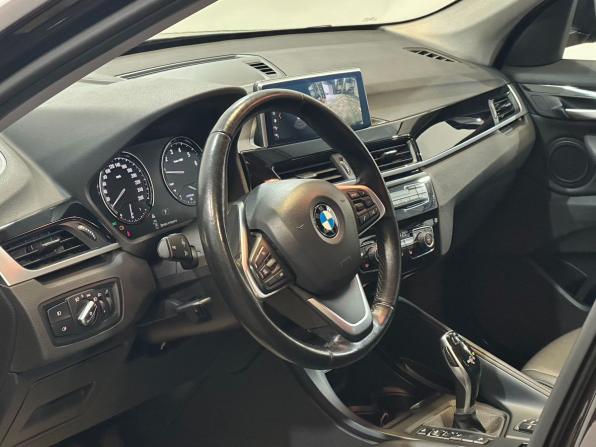 BMW X1 II (F48) Рестайлинг с пробегом 2019 года, цена 2 969 000 рублей, 72087 км, внедорожник, Автокод Объявления