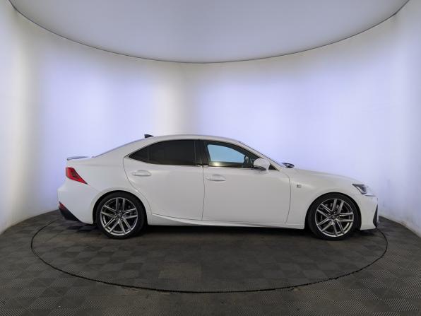 Lexus IS III Рестайлинг с пробегом 2018 года, цена 3 380 000 рублей, 89700 км, седан, Автокод Объявления