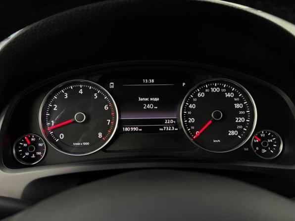 Volkswagen Touareg II с пробегом 2012 года, цена 1 700 000 рублей, 180889 км, внедорожник, Автокод Объявления