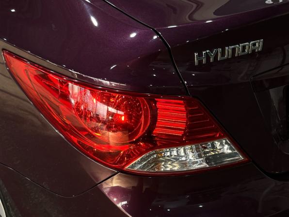 Hyundai Solaris I с пробегом 2013 года, цена 730 000 рублей, 236322 км, седан, Автокод Объявления