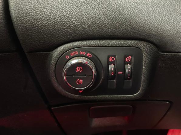 Opel Zafira C с пробегом 2013 года, цена 1 045 000 рублей, 223621 км, минивэн, Автокод Объявления