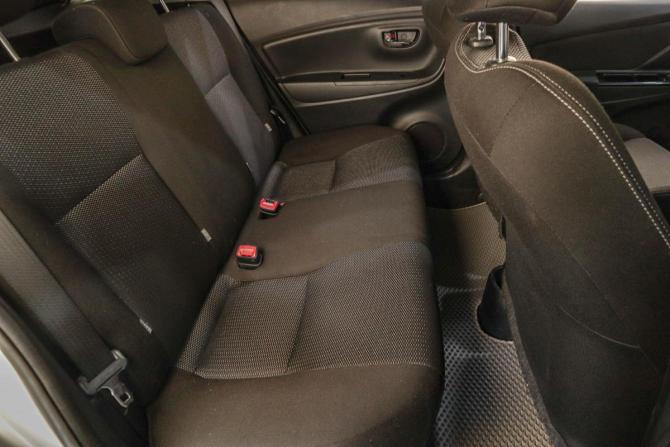Toyota Vitz III (XP130) Рестайлинг с пробегом 2019 года, цена 1 179 000 рублей, 113200 км, хэтчбек, Автокод Объявления