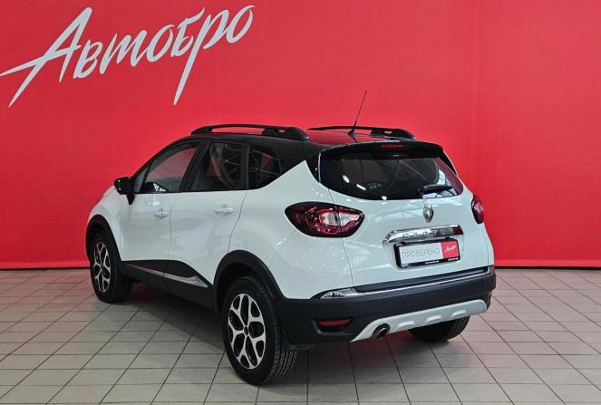 Renault Kaptur I с пробегом 2018 года, цена 1 535 000 рублей, 120037 км, внедорожник, Автокод Объявления