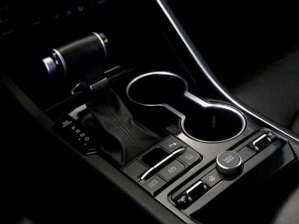 Kia K5 III с пробегом 2021 года, цена 2 125 000 рублей, 137645 км, седан, Автокод Объявления