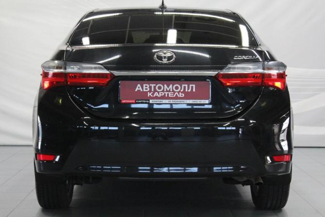 Toyota Corolla XI (E160 E170 E180) Рестайлинг 1 с пробегом 2017 года, цена 1 529 000 рублей, 136676 км, седан, Автокод Объявления