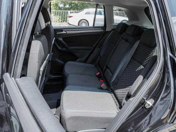 Volkswagen Tiguan II с пробегом 2019 года, цена 2 544 000 рублей, 57496 км, внедорожник, Автокод Объявления