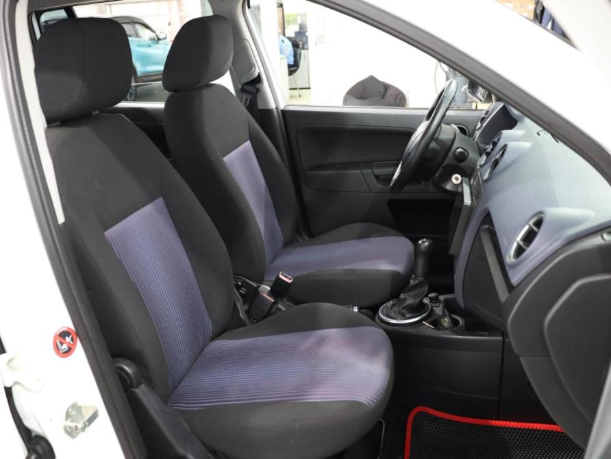 Ford Fusion I Рестайлинг Ростов-на-Дону  - изображение 8