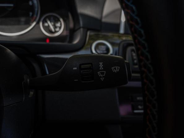 BMW 5 серии VI (F10/F11/F07) Рестайлинг с пробегом 2015 года, цена 2 130 000 рублей, 120008 км, седан, Автокод Объявления