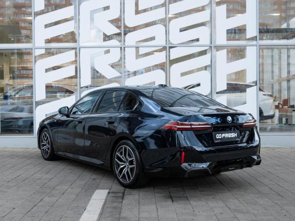 BMW 5 серии VIII (G60/G61/G68) с пробегом 2024 года, цена 6 600 000 рублей, 36370 км, седан, Автокод Объявления