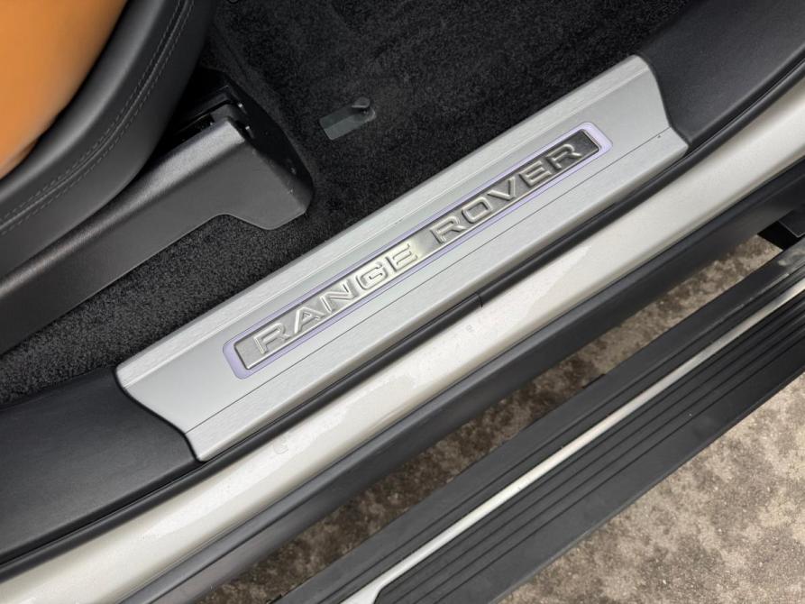 Land Rover Range Rover IV Рестайлинг Иркутск  - изображение 31