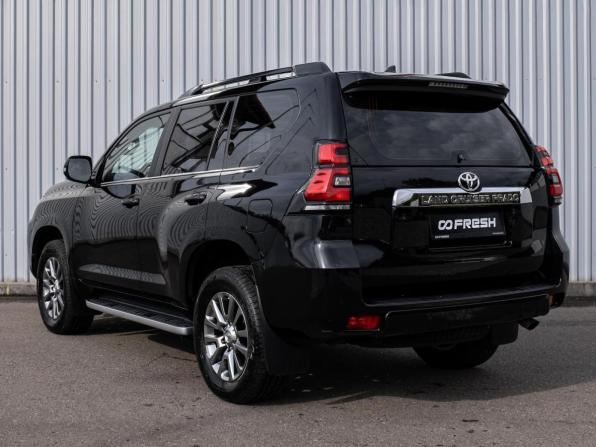 Toyota Land Cruiser Prado 150 Series Рестайлинг 2 с пробегом 2018 года, цена 6 850 000 рублей, 102627 км, внедорожник, Автокод Объявления