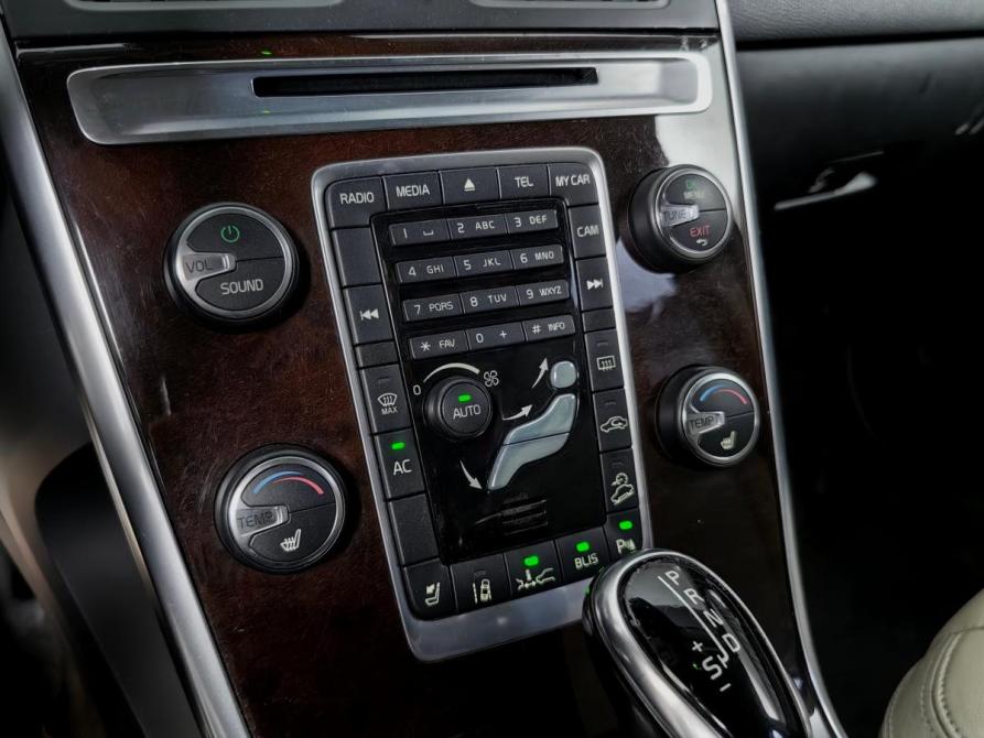 Volvo XC60 I Москва  - изображение 18