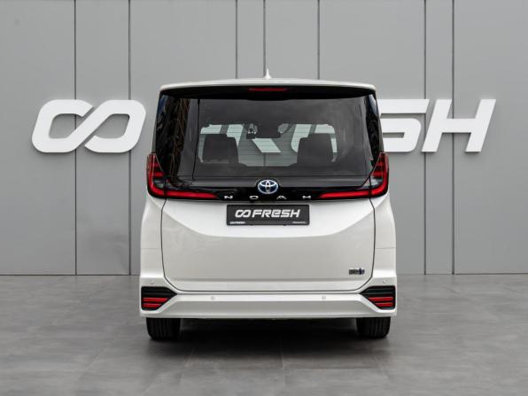 Toyota Noah IV (R90) с пробегом 2024 года, цена 4 170 000 рублей, 25260 км, минивэн, Автокод Объявления