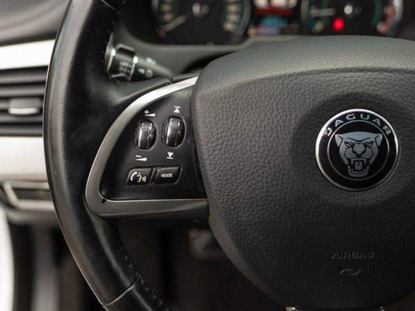 Jaguar XF I Рестайлинг с пробегом 2014 года, цена 1 600 000 рублей, 180715 км, седан, Автокод Объявления