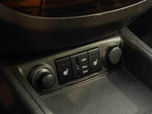 Hyundai Santa Fe II Рестайлинг с пробегом 2012 года, цена 1 075 000 рублей, 302191 км, внедорожник, Автокод Объявления