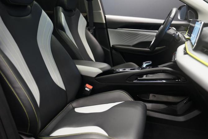 Geely Coolray I Рестайлинг с пробегом 2023 года, цена 2 320 000 рублей, 25000 км, внедорожник, Автокод Объявления