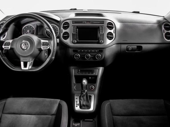 Volkswagen Tiguan I Рестайлинг с пробегом 2016 года, цена 1 690 000 рублей, 140500 км, внедорожник, Автокод Объявления