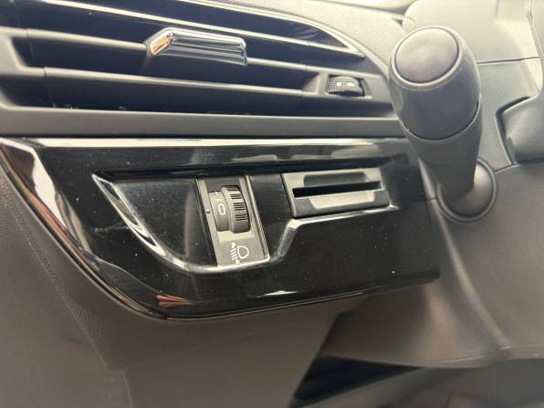 Citroen C4 Picasso II с пробегом 2014 года, цена 985 000 рублей, 169700 км, компактвэн, Автокод Объявления
