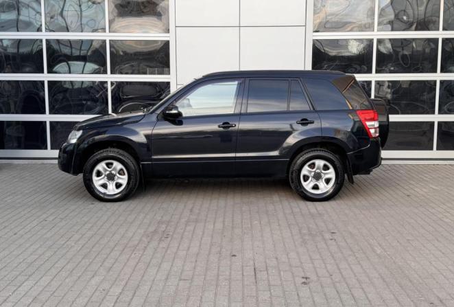 Suzuki Grand Vitara II Рестайлинг 2 с пробегом 2013 года, цена 1 000 000 рублей, 260161 км, внедорожник, Автокод Объявления